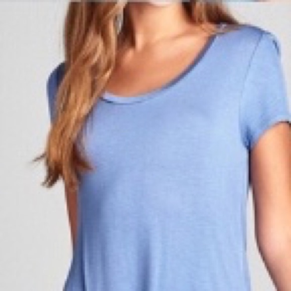 NWT WILA Blue Scoop Neck T